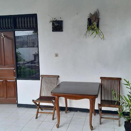Hotel Bukit Kembar Ecotourism Gitgit Esterno foto